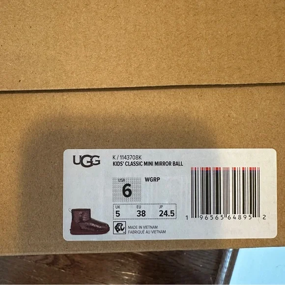 UGG boots - Picture 4 of 4